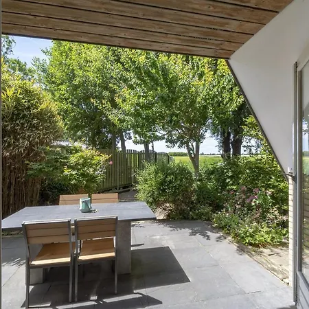Holiday home Elegant With Terrace *